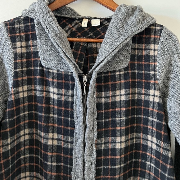 Moth (Anthropologie) Derry Cable Knit Wool Plaid Flannel Hooded Sweater Jacket - Picture 3 of 13